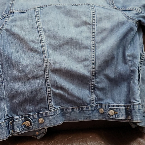 Jean jacket - Picture 3 of 6